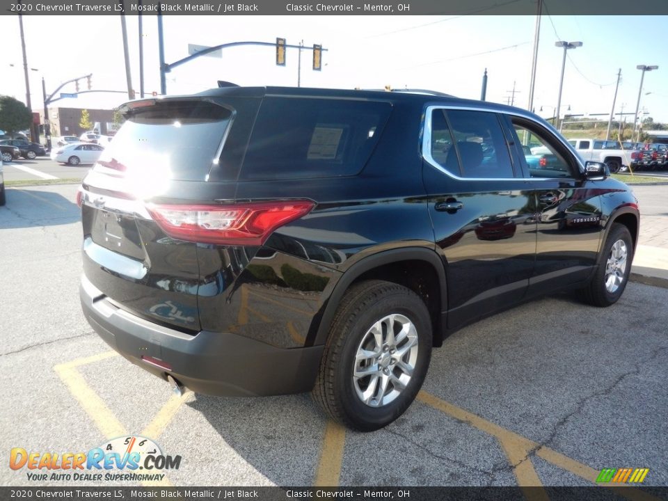 2020 Chevrolet Traverse LS Mosaic Black Metallic / Jet Black Photo #4