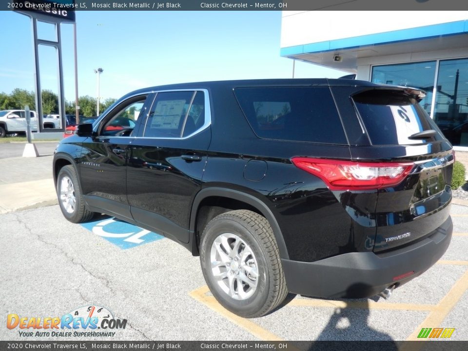 2020 Chevrolet Traverse LS Mosaic Black Metallic / Jet Black Photo #5