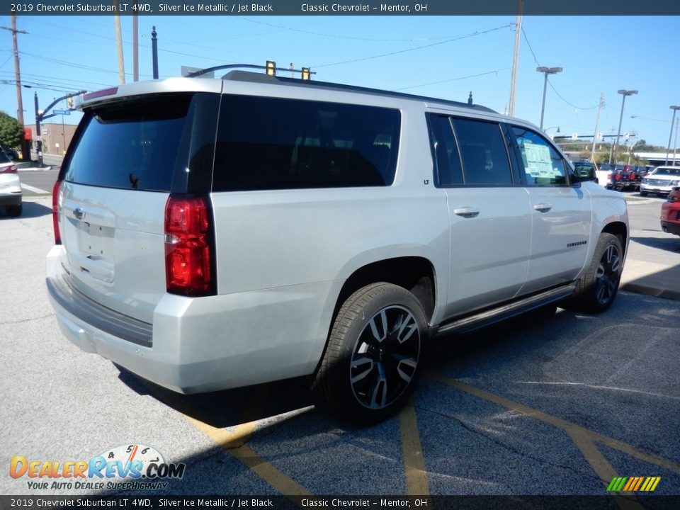 2019 Chevrolet Suburban LT 4WD Silver Ice Metallic / Jet Black Photo #4