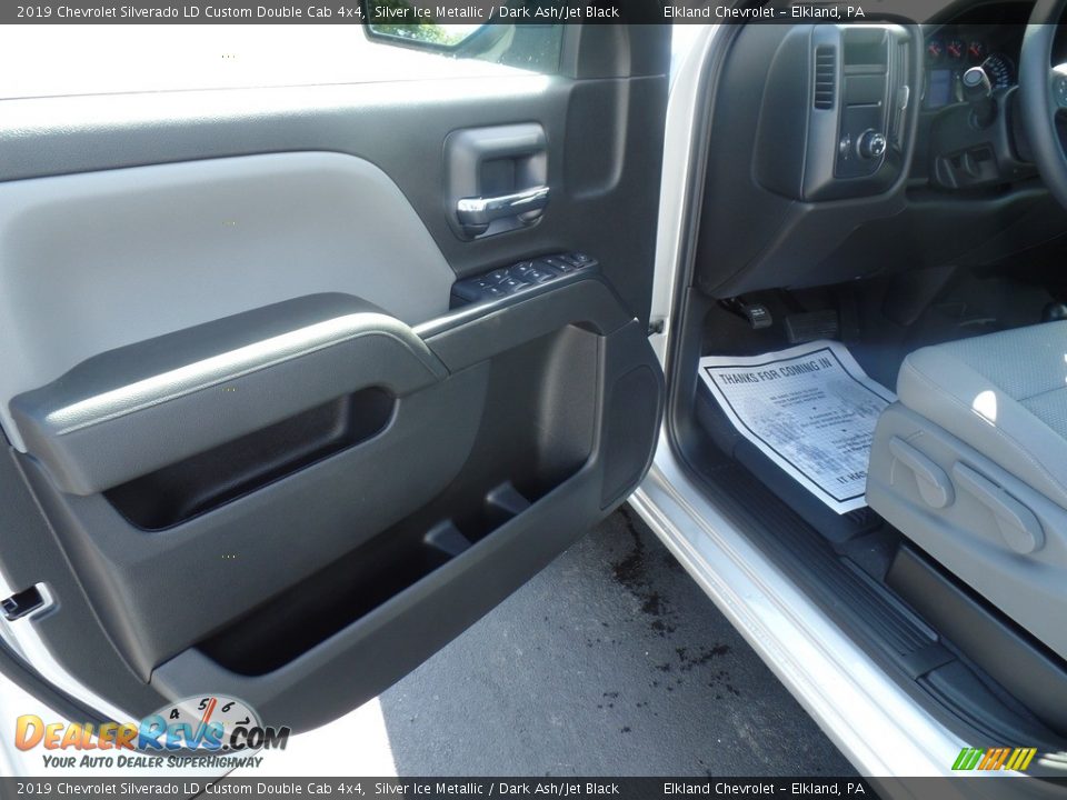 2019 Chevrolet Silverado LD Custom Double Cab 4x4 Silver Ice Metallic / Dark Ash/Jet Black Photo #14