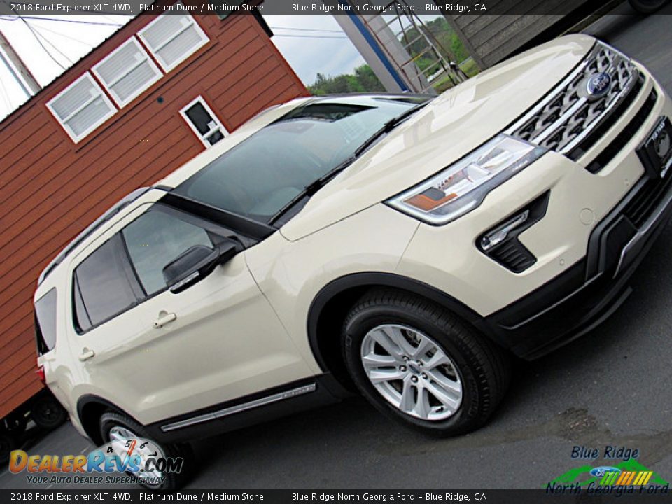 2018 Ford Explorer XLT 4WD Platinum Dune / Medium Stone Photo #34