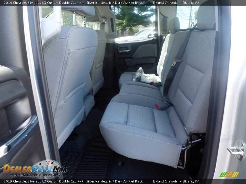 2019 Chevrolet Silverado LD Custom Double Cab 4x4 Silver Ice Metallic / Dark Ash/Jet Black Photo #33