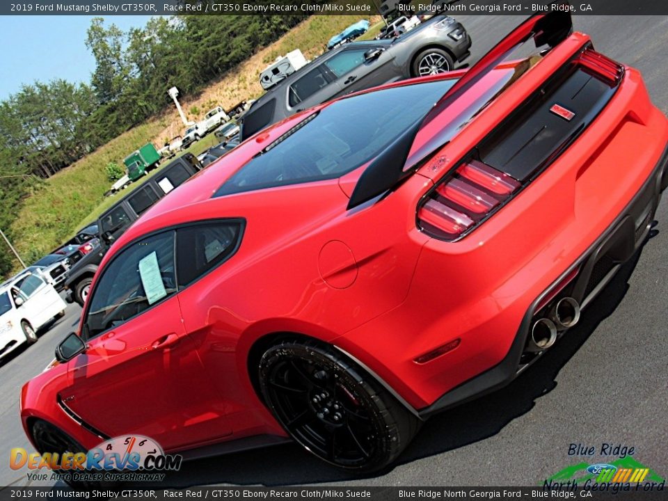 2019 Ford Mustang Shelby GT350R Race Red / GT350 Ebony Recaro Cloth/Miko Suede Photo #35