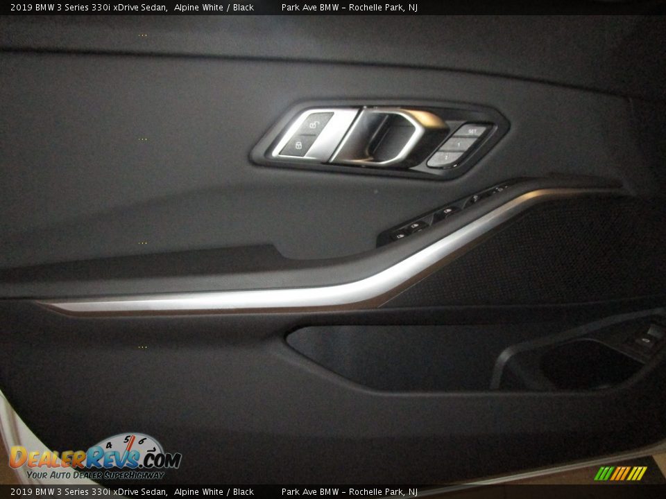 2019 BMW 3 Series 330i xDrive Sedan Alpine White / Black Photo #8