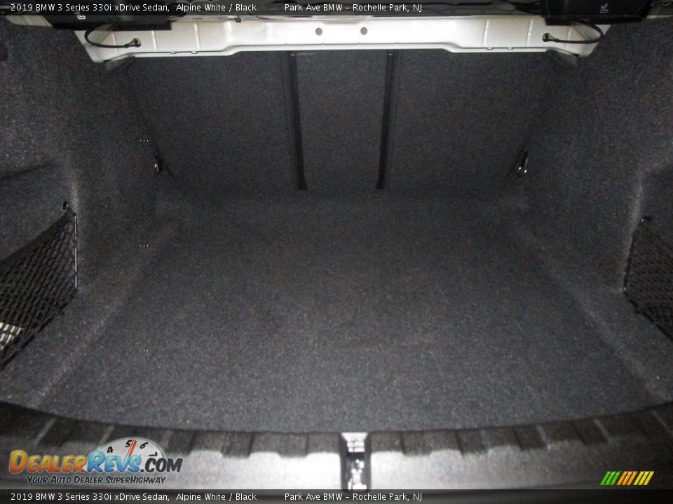 2019 BMW 3 Series 330i xDrive Sedan Alpine White / Black Photo #21