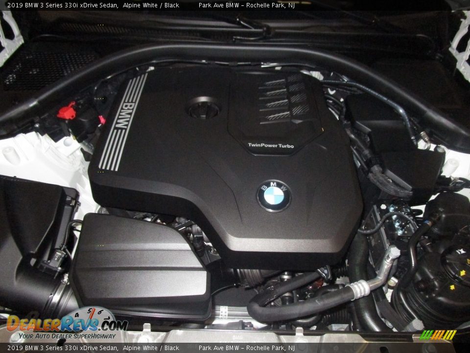 2019 BMW 3 Series 330i xDrive Sedan Alpine White / Black Photo #31