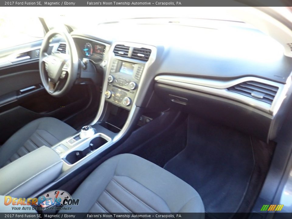 2017 Ford Fusion SE Magnetic / Ebony Photo #11