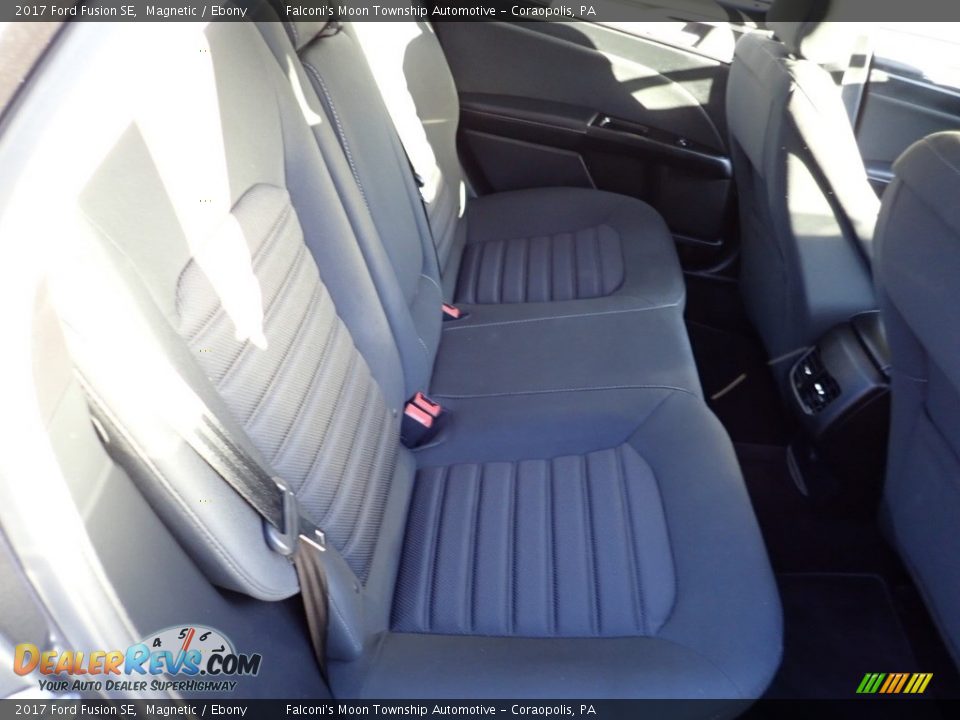 2017 Ford Fusion SE Magnetic / Ebony Photo #13