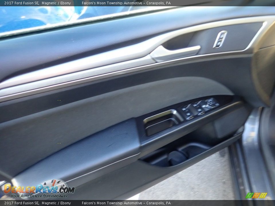 2017 Ford Fusion SE Magnetic / Ebony Photo #19