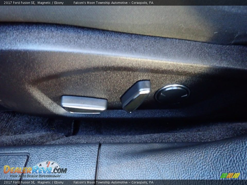 2017 Ford Fusion SE Magnetic / Ebony Photo #20
