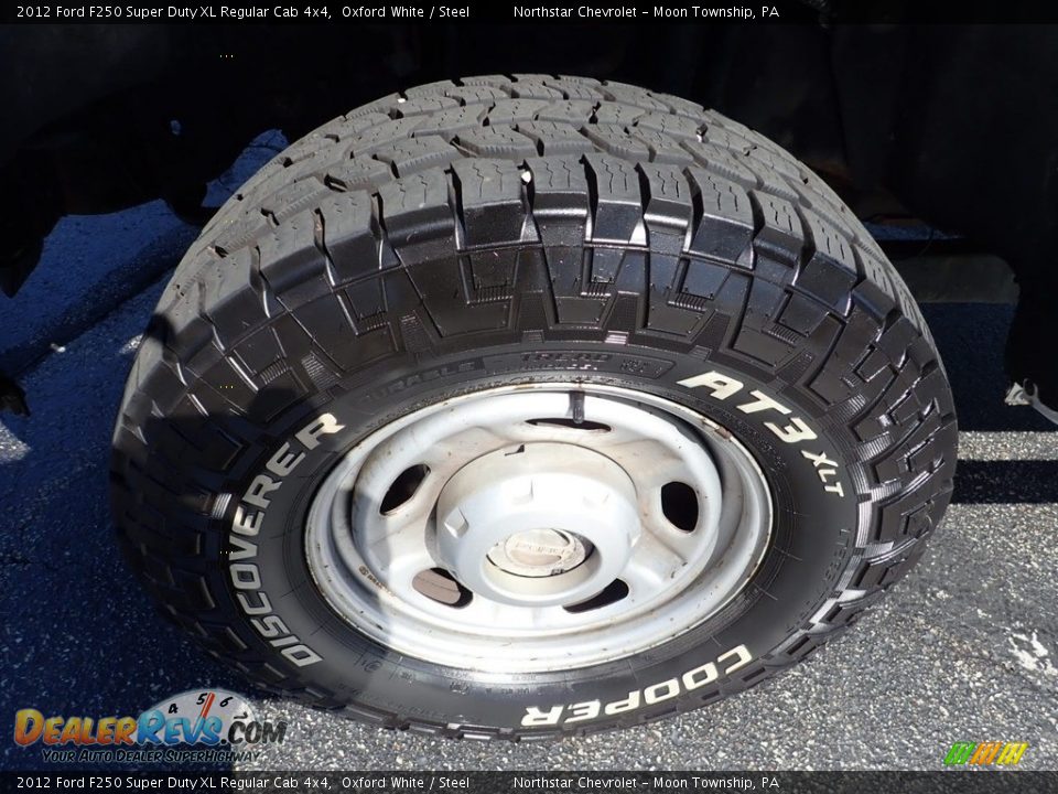 2012 Ford F250 Super Duty XL Regular Cab 4x4 Oxford White / Steel Photo #3