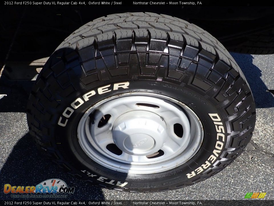 2012 Ford F250 Super Duty XL Regular Cab 4x4 Oxford White / Steel Photo #5