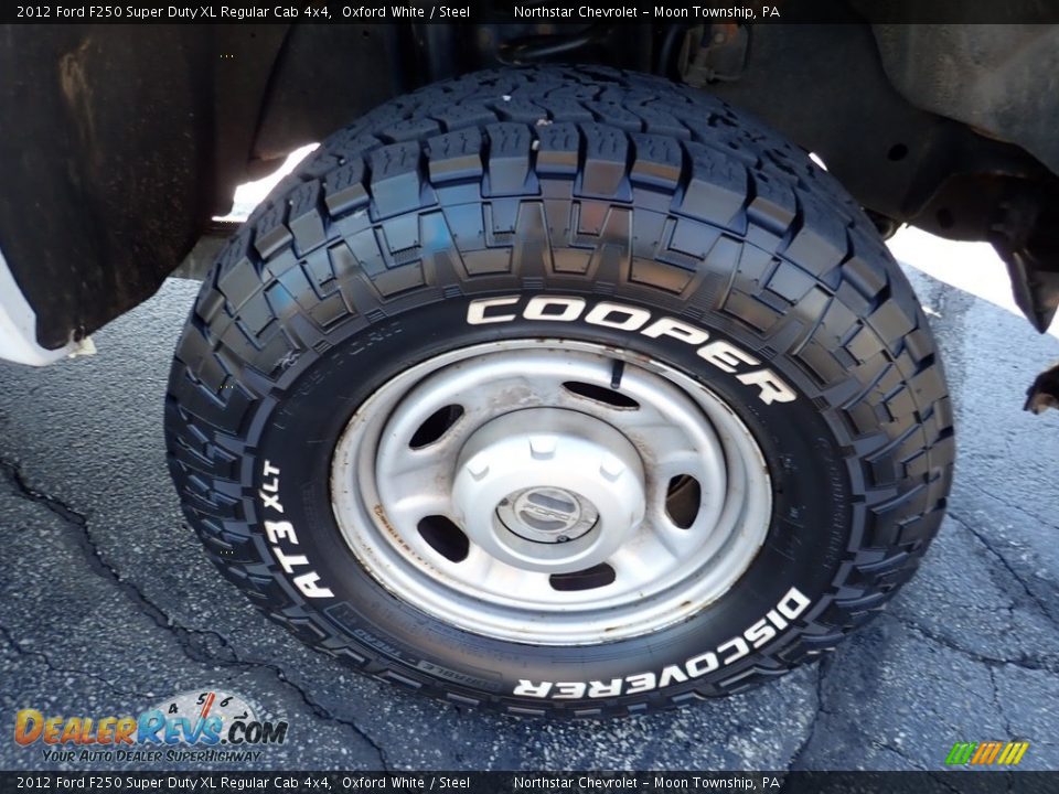 2012 Ford F250 Super Duty XL Regular Cab 4x4 Oxford White / Steel Photo #13