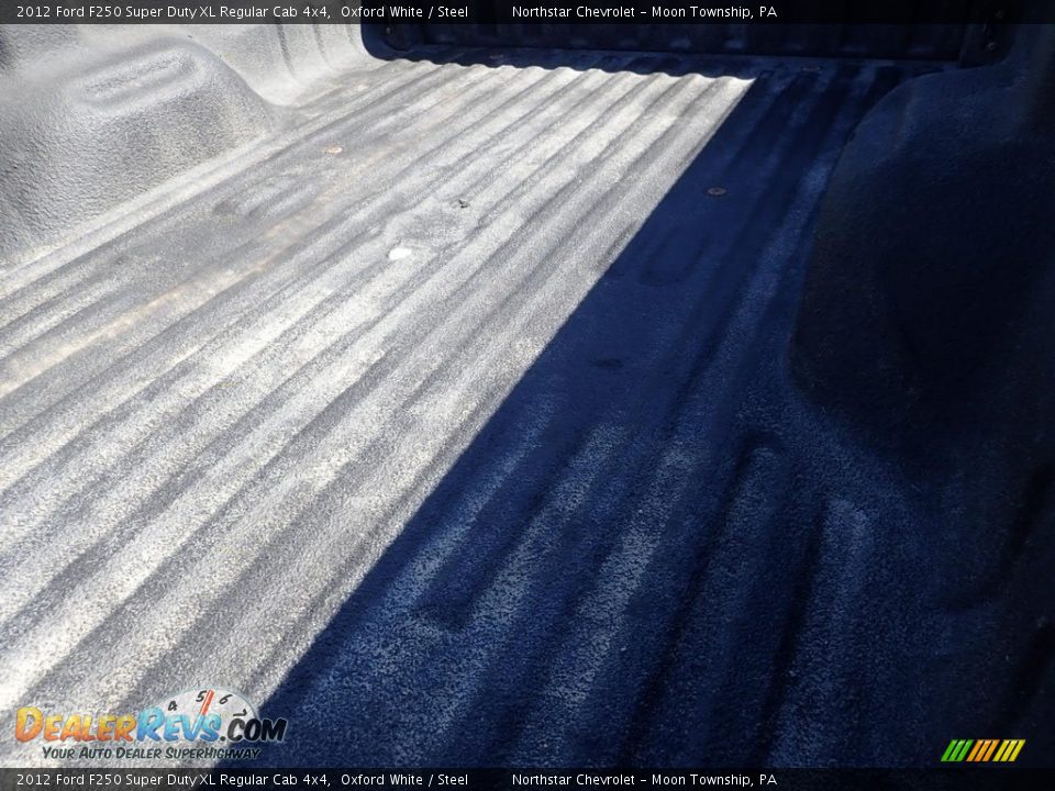 2012 Ford F250 Super Duty XL Regular Cab 4x4 Oxford White / Steel Photo #21