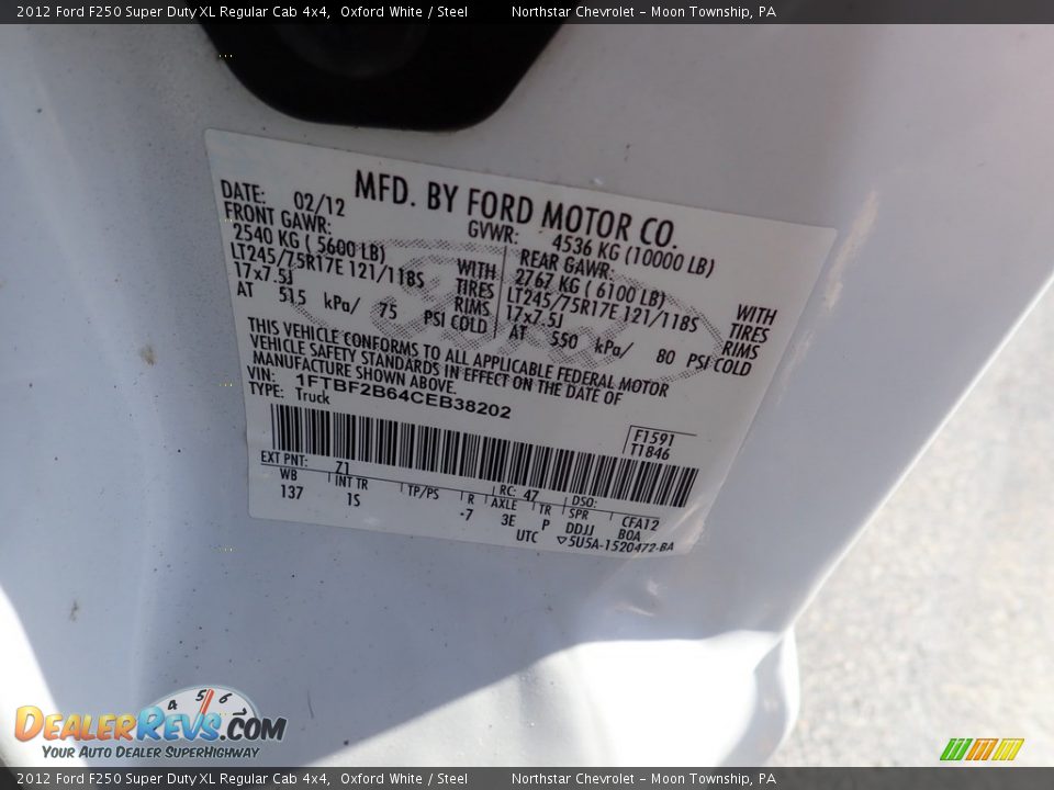 2012 Ford F250 Super Duty XL Regular Cab 4x4 Oxford White / Steel Photo #29