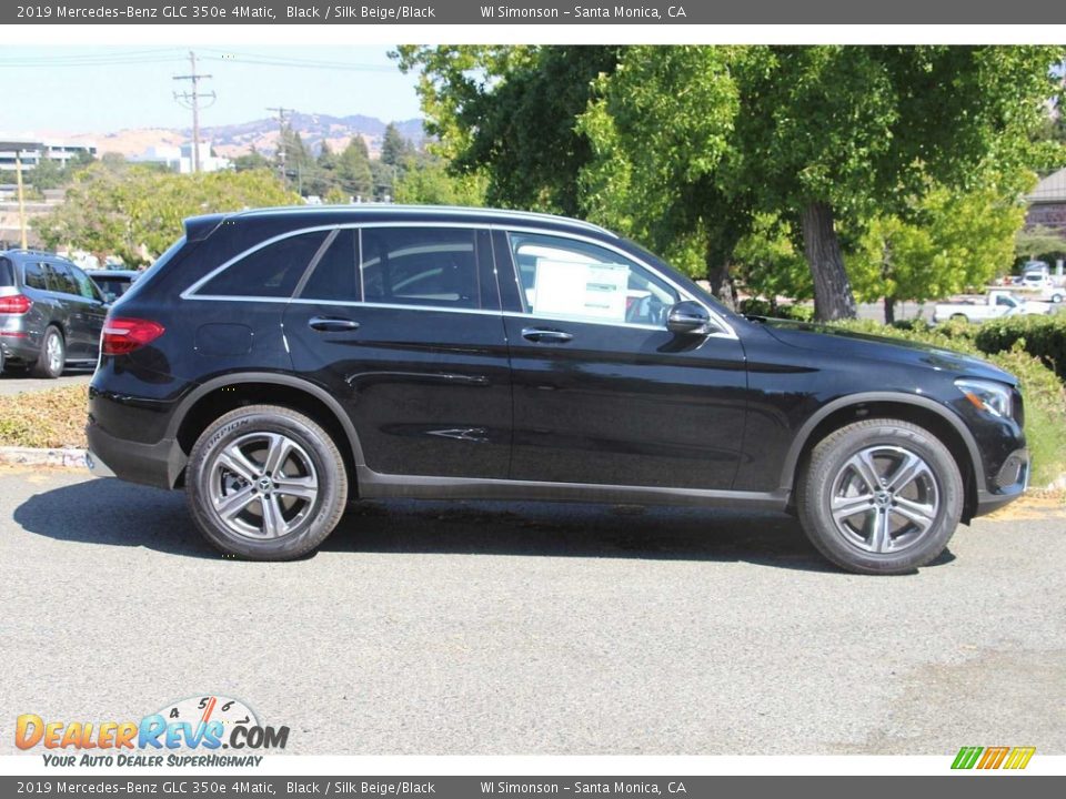 2019 Mercedes-Benz GLC 350e 4Matic Black / Silk Beige/Black Photo #5