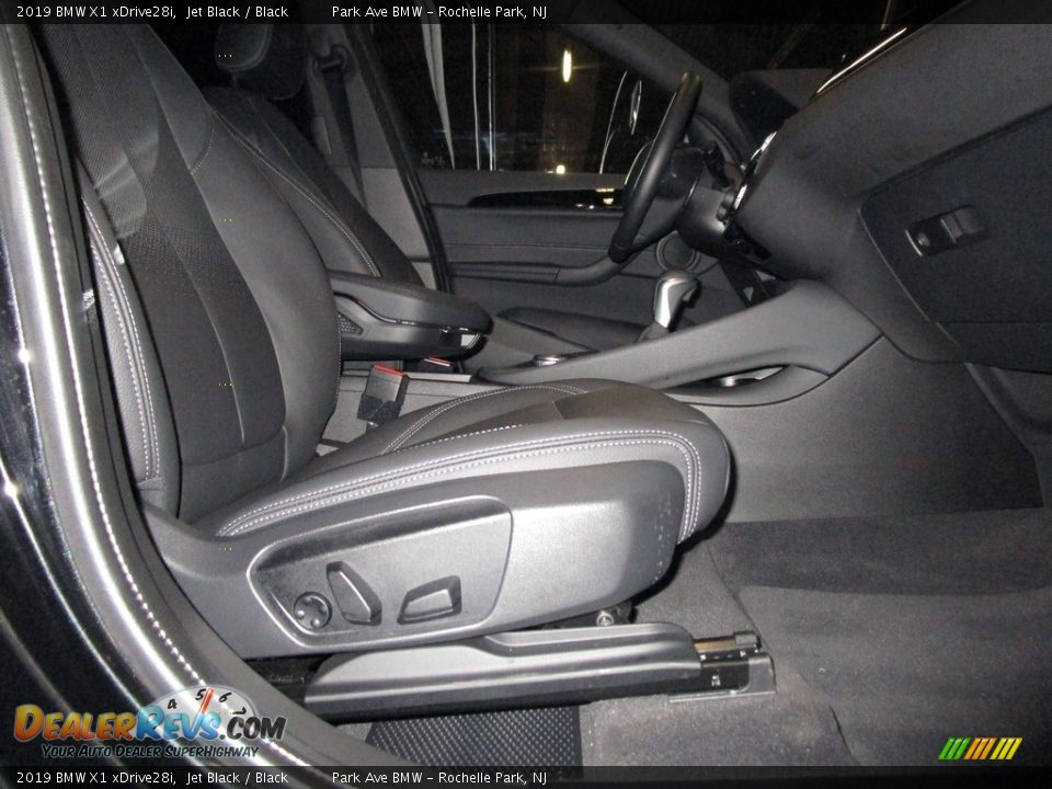 2019 BMW X1 xDrive28i Jet Black / Black Photo #16