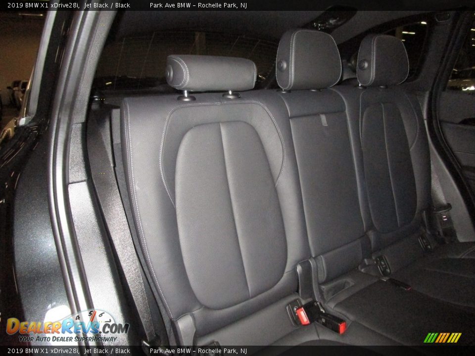 2019 BMW X1 xDrive28i Jet Black / Black Photo #18