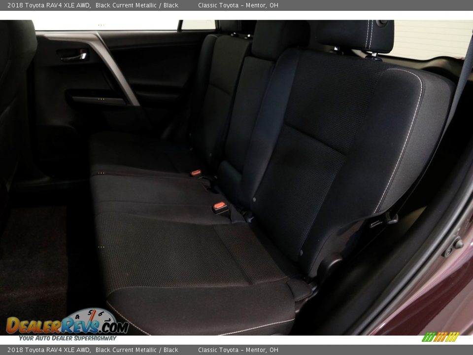 2018 Toyota RAV4 XLE AWD Black Current Metallic / Black Photo #17