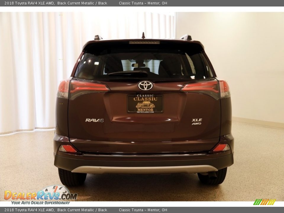 2018 Toyota RAV4 XLE AWD Black Current Metallic / Black Photo #18