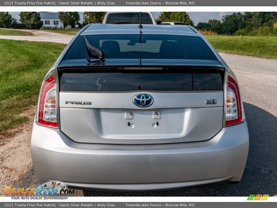 2013 Toyota Prius Five Hybrid Classic Silver Metallic / Misty Gray Photo #5