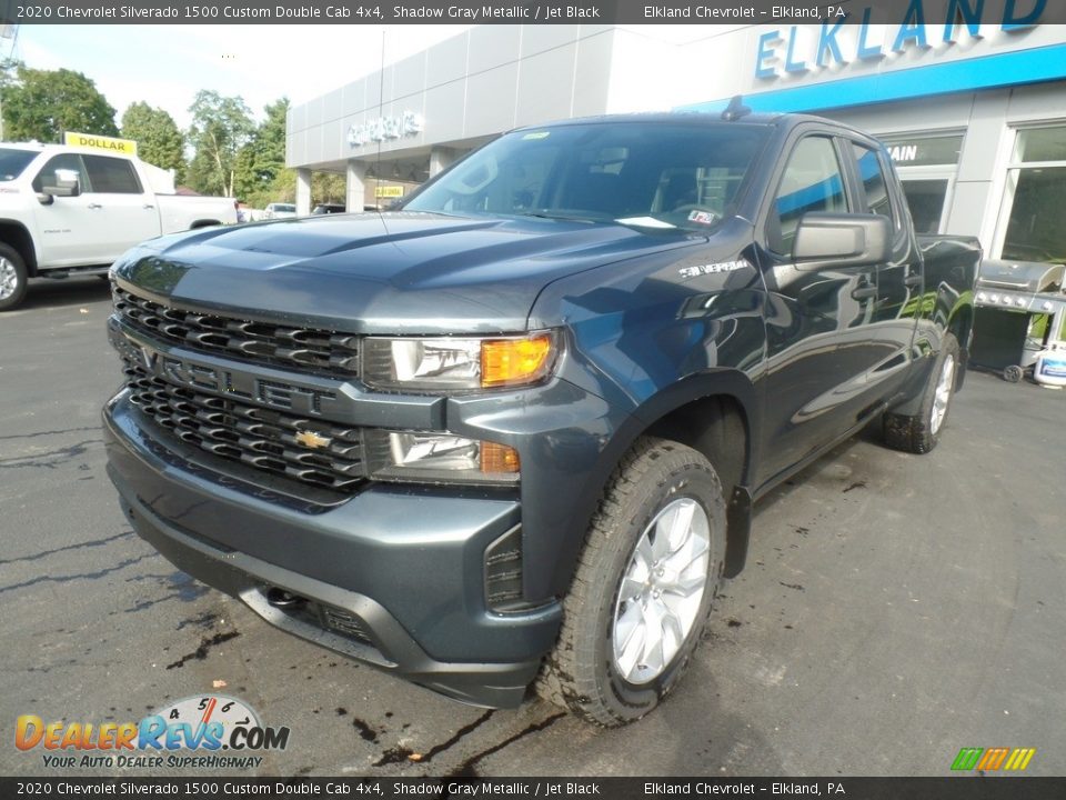 2020 Chevrolet Silverado 1500 Custom Double Cab 4x4 Shadow Gray Metallic / Jet Black Photo #2
