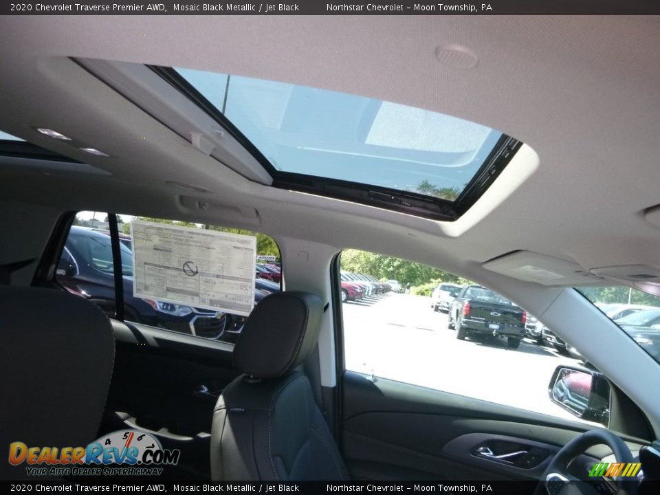 2020 Chevrolet Traverse Premier AWD Mosaic Black Metallic / Jet Black Photo #12