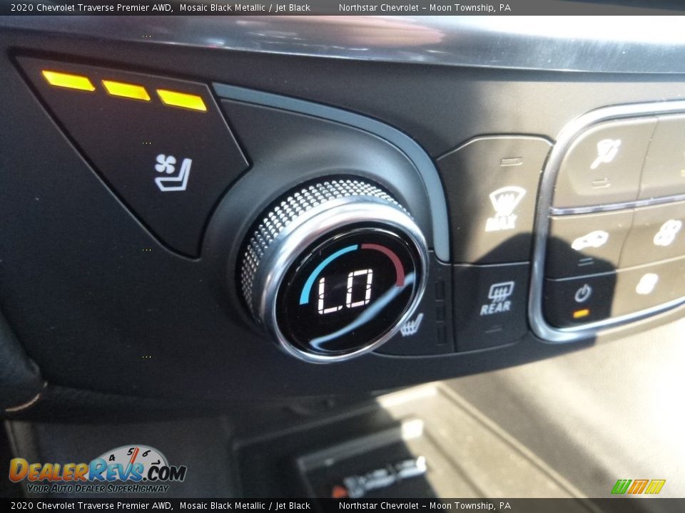 2020 Chevrolet Traverse Premier AWD Mosaic Black Metallic / Jet Black Photo #20
