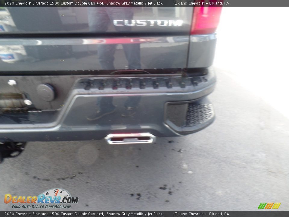 2020 Chevrolet Silverado 1500 Custom Double Cab 4x4 Shadow Gray Metallic / Jet Black Photo #14