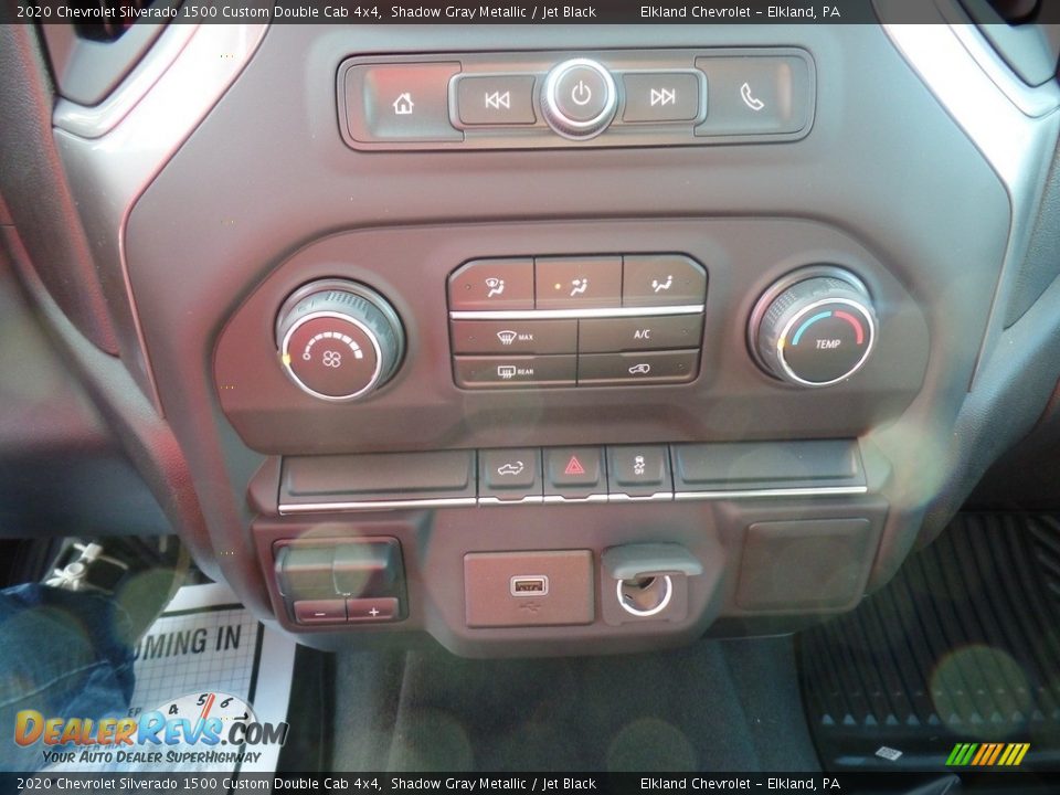 2020 Chevrolet Silverado 1500 Custom Double Cab 4x4 Shadow Gray Metallic / Jet Black Photo #31