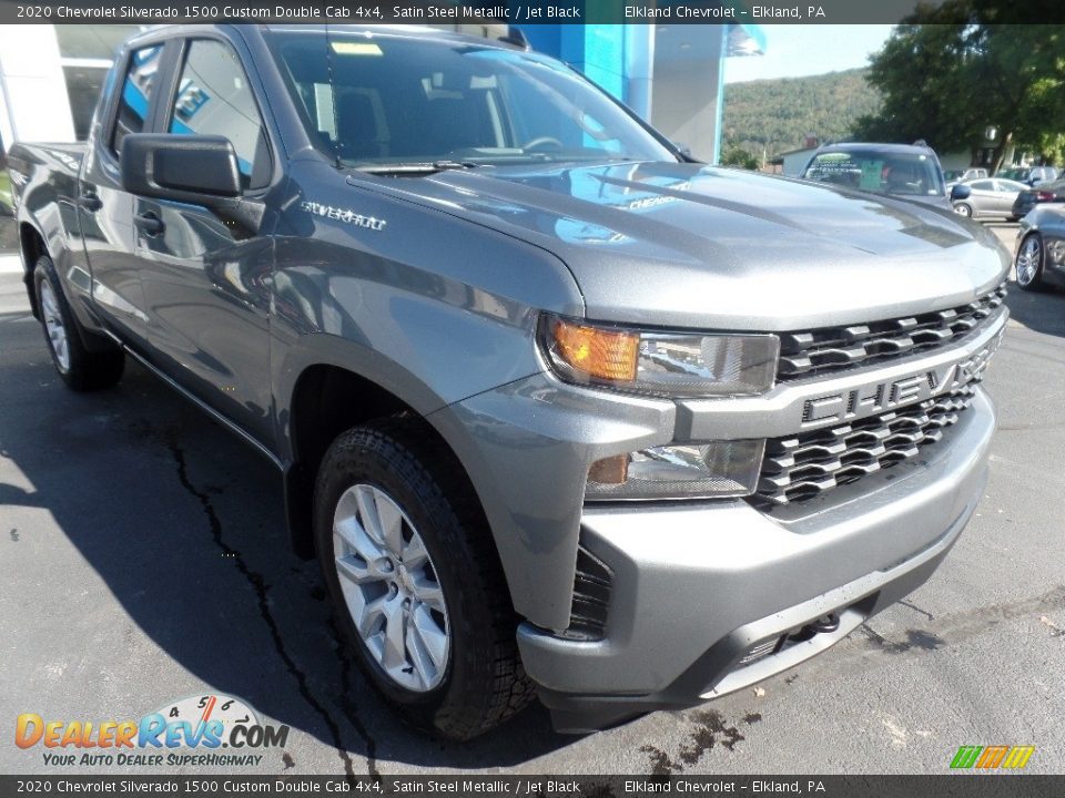 2020 Chevrolet Silverado 1500 Custom Double Cab 4x4 Satin Steel Metallic / Jet Black Photo #1