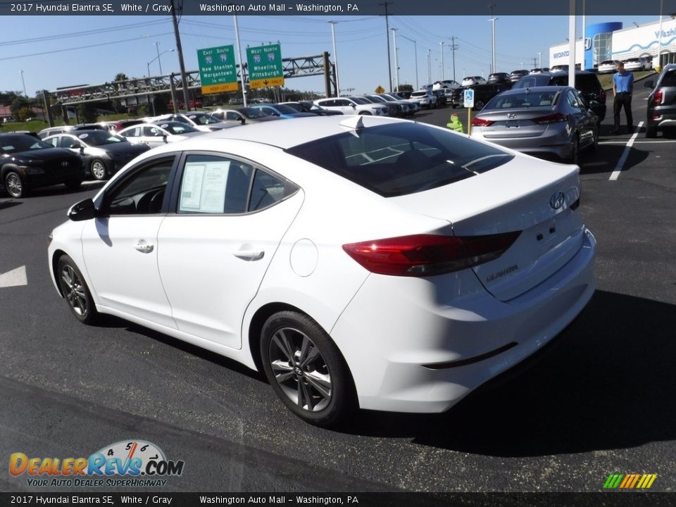 2017 Hyundai Elantra SE White / Gray Photo #7