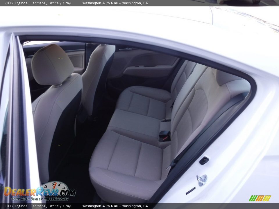 2017 Hyundai Elantra SE White / Gray Photo #19