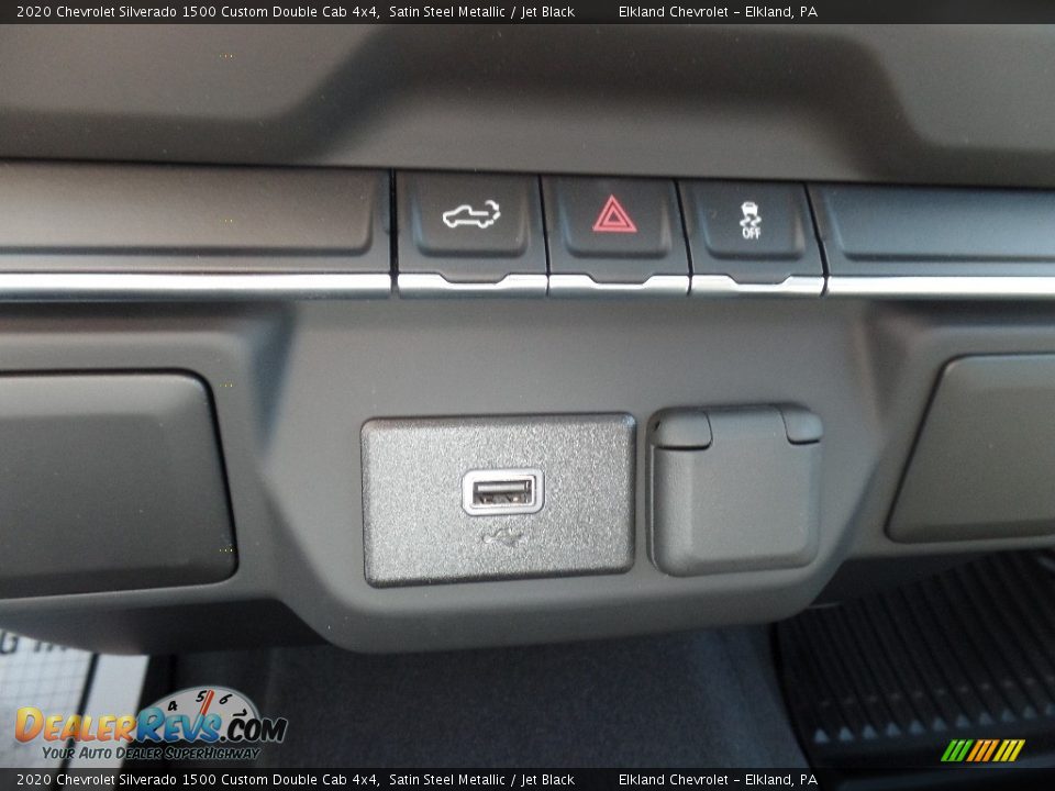 2020 Chevrolet Silverado 1500 Custom Double Cab 4x4 Satin Steel Metallic / Jet Black Photo #31