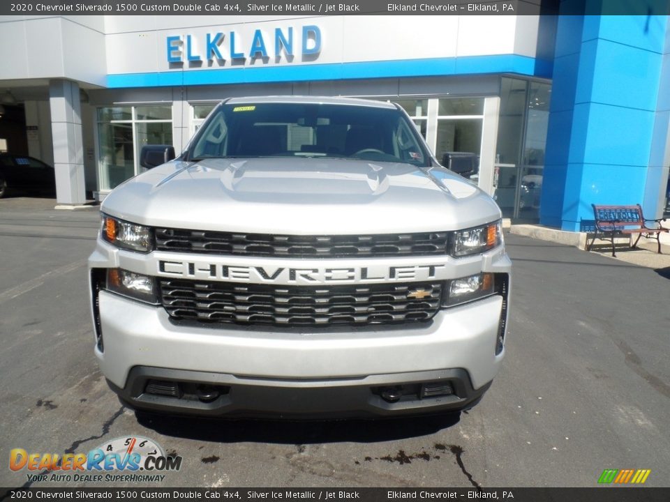 2020 Chevrolet Silverado 1500 Custom Double Cab 4x4 Silver Ice Metallic / Jet Black Photo #3