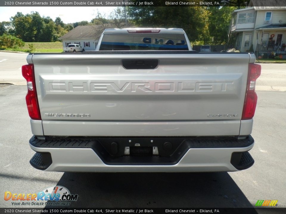 2020 Chevrolet Silverado 1500 Custom Double Cab 4x4 Silver Ice Metallic / Jet Black Photo #7