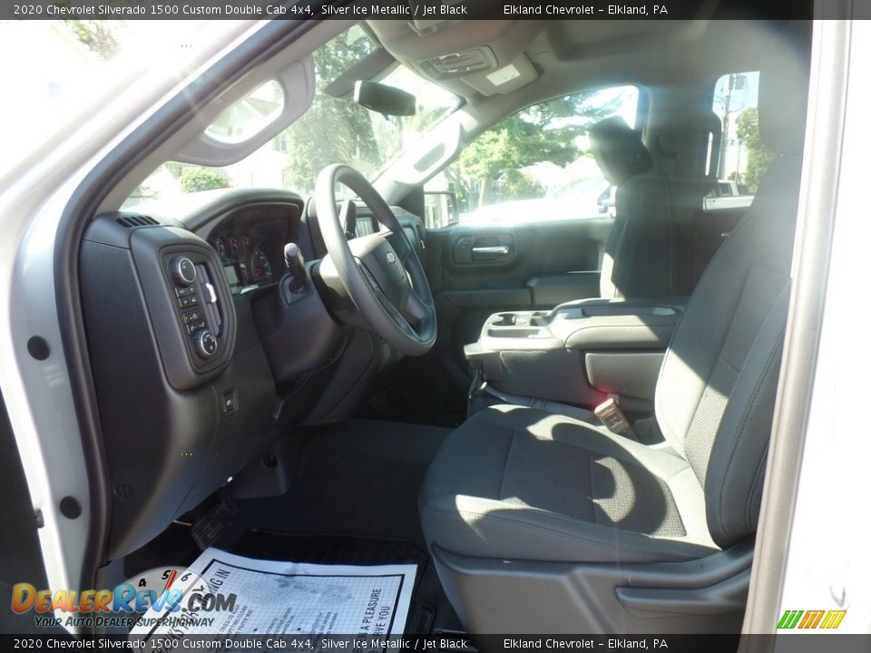 2020 Chevrolet Silverado 1500 Custom Double Cab 4x4 Silver Ice Metallic / Jet Black Photo #15