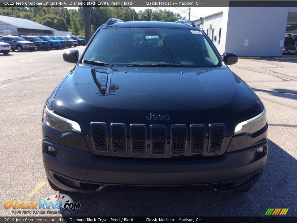 2019 Jeep Cherokee Latitude 4x4 Diamond Black Crystal Pearl / Black Photo #4