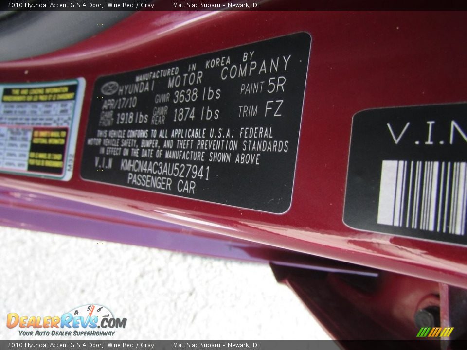 2010 Hyundai Accent GLS 4 Door Wine Red / Gray Photo #28