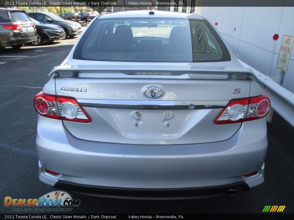 2011 Toyota Corolla LE Classic Silver Metallic / Dark Charcoal Photo #4