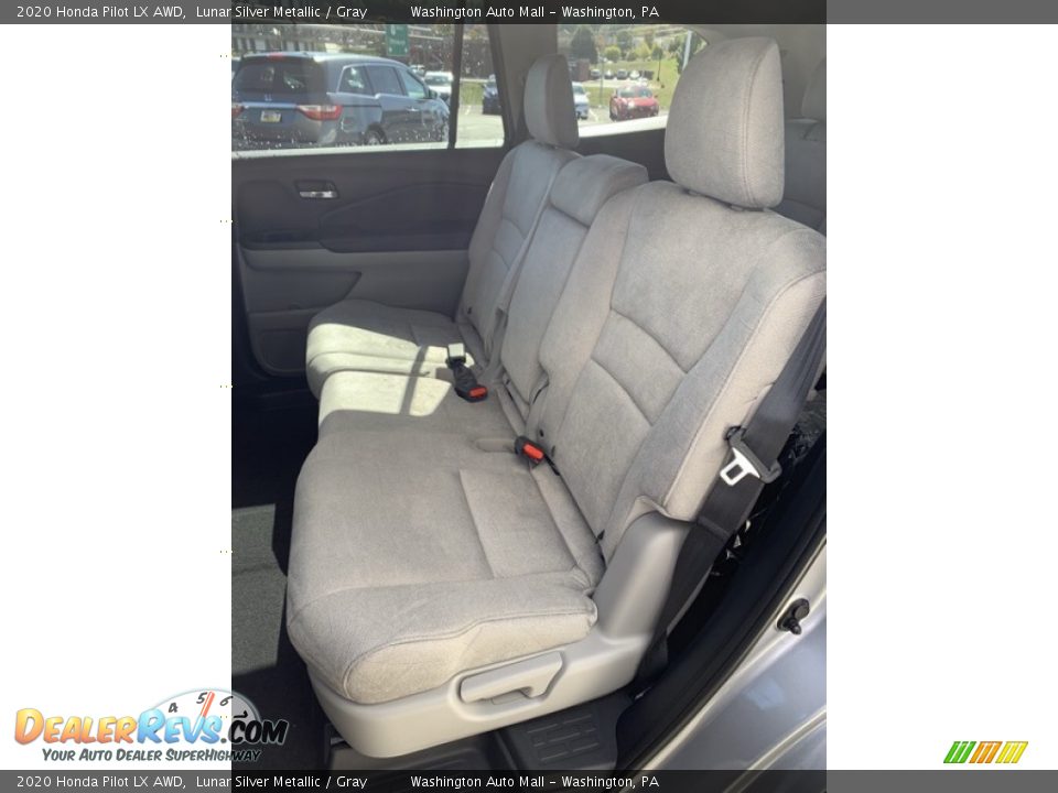 2020 Honda Pilot LX AWD Lunar Silver Metallic / Gray Photo #18