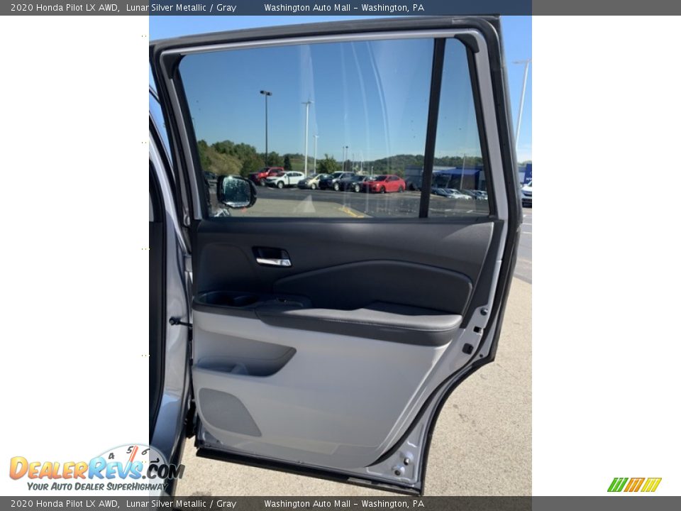 2020 Honda Pilot LX AWD Lunar Silver Metallic / Gray Photo #24