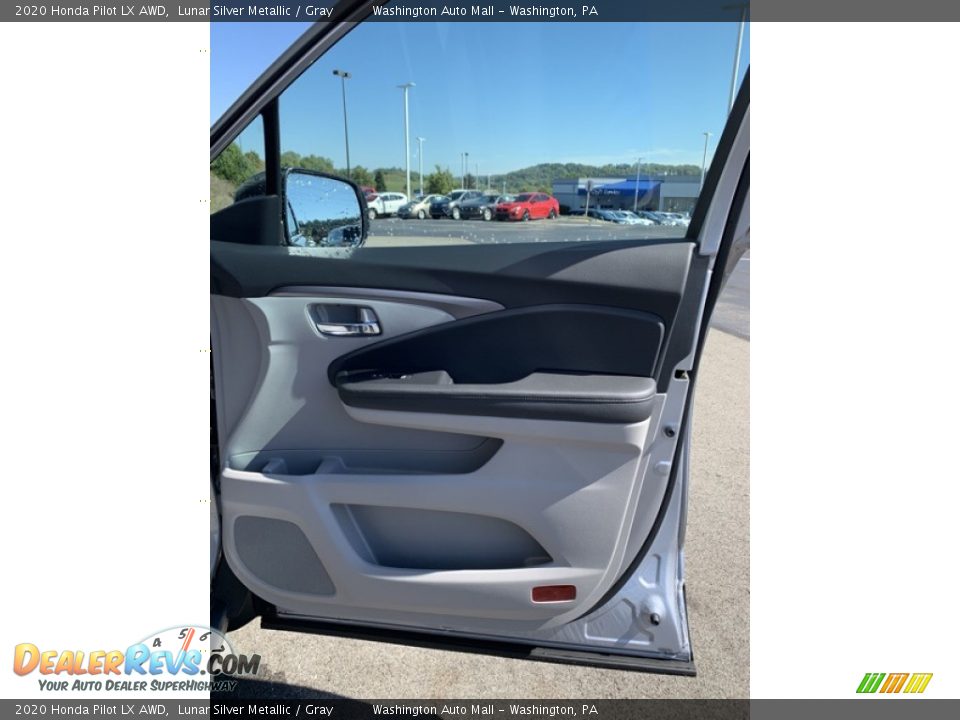 2020 Honda Pilot LX AWD Lunar Silver Metallic / Gray Photo #29