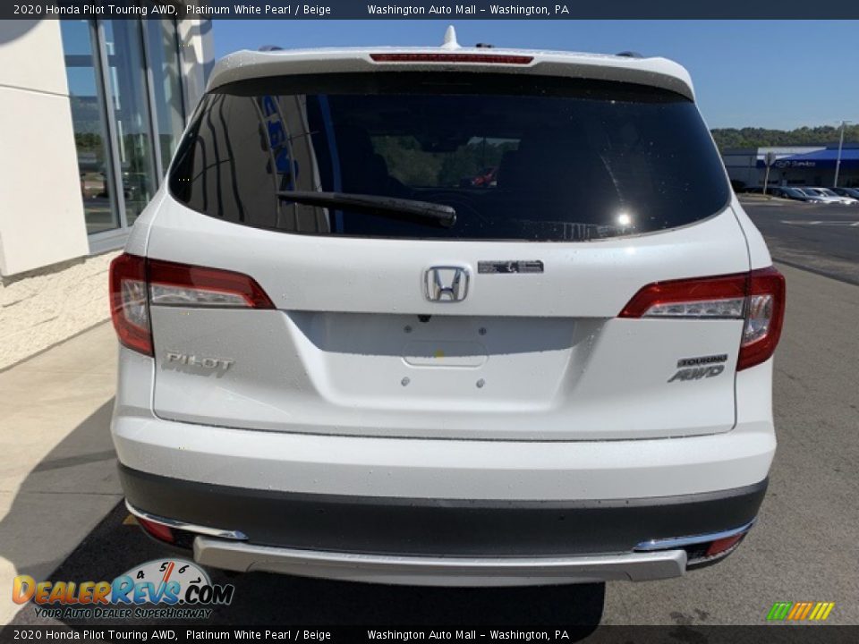 2020 Honda Pilot Touring AWD Platinum White Pearl / Beige Photo #6