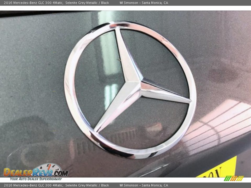 2016 Mercedes-Benz GLC 300 4Matic Selenite Grey Metallic / Black Photo #7