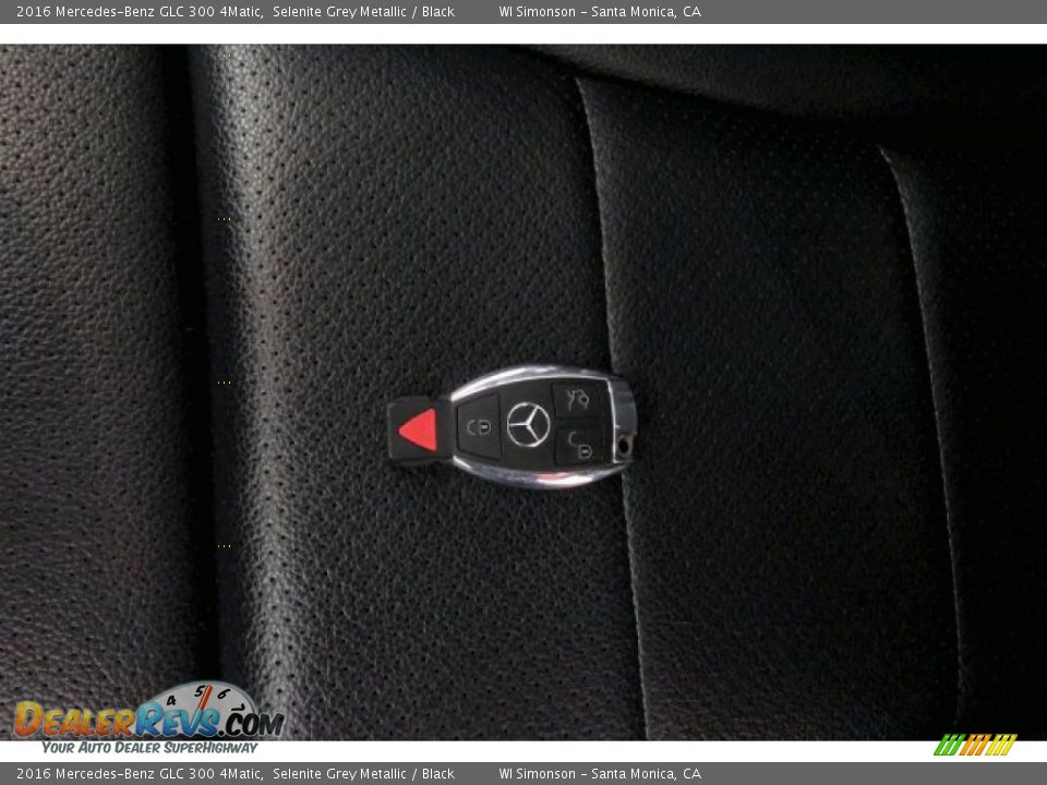 2016 Mercedes-Benz GLC 300 4Matic Selenite Grey Metallic / Black Photo #11