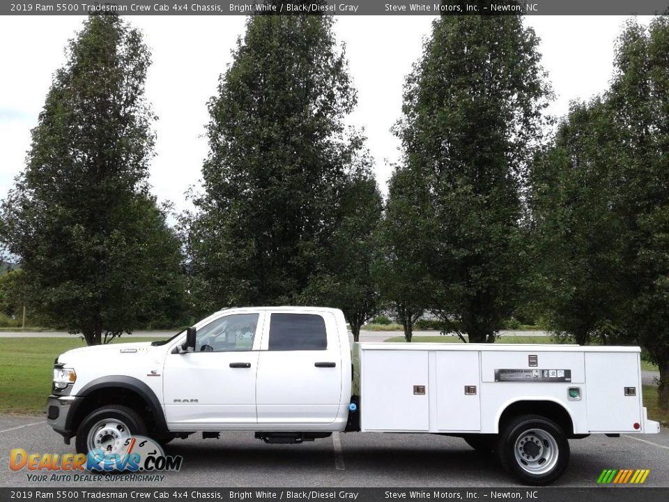 2019 Ram 5500 Tradesman Crew Cab 4x4 Chassis Bright White / Black/Diesel Gray Photo #1