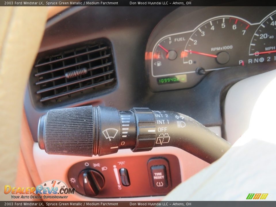 2003 Ford Windstar LX Spruce Green Metallic / Medium Parchment Photo #22