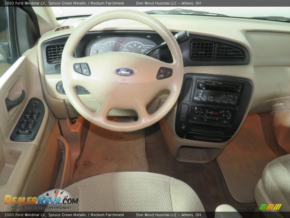 2003 Ford Windstar LX Spruce Green Metallic / Medium Parchment Photo #32