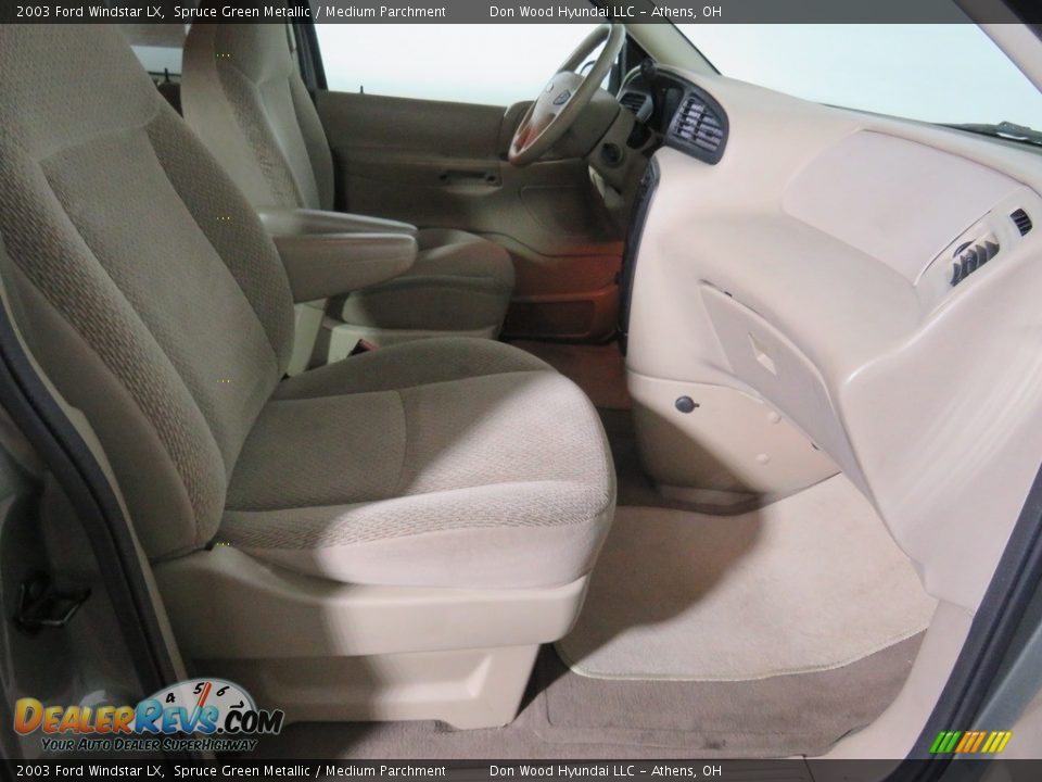 2003 Ford Windstar LX Spruce Green Metallic / Medium Parchment Photo #35